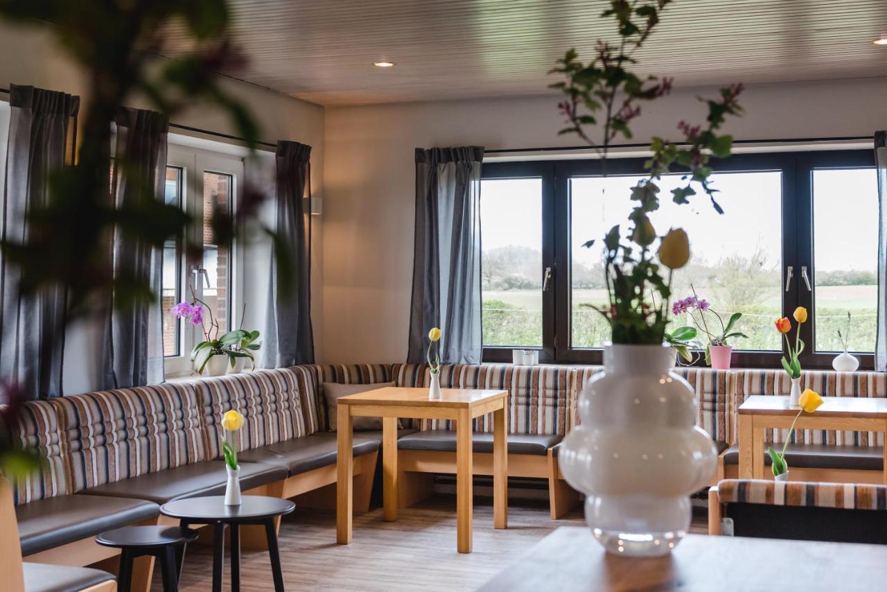 Straendhus Bed&Breakfast Hasselberg  Esterno foto