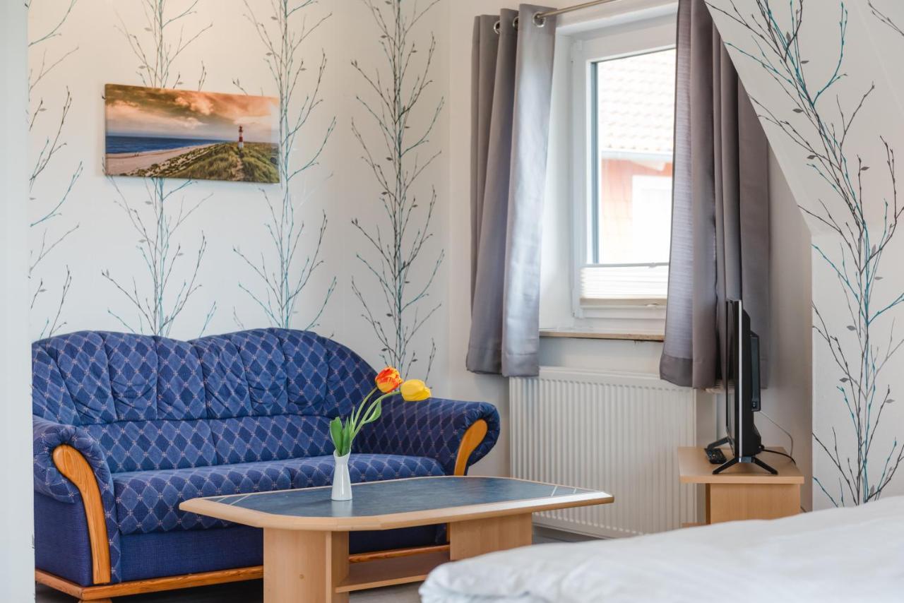 Straendhus Bed&Breakfast Hasselberg  Esterno foto