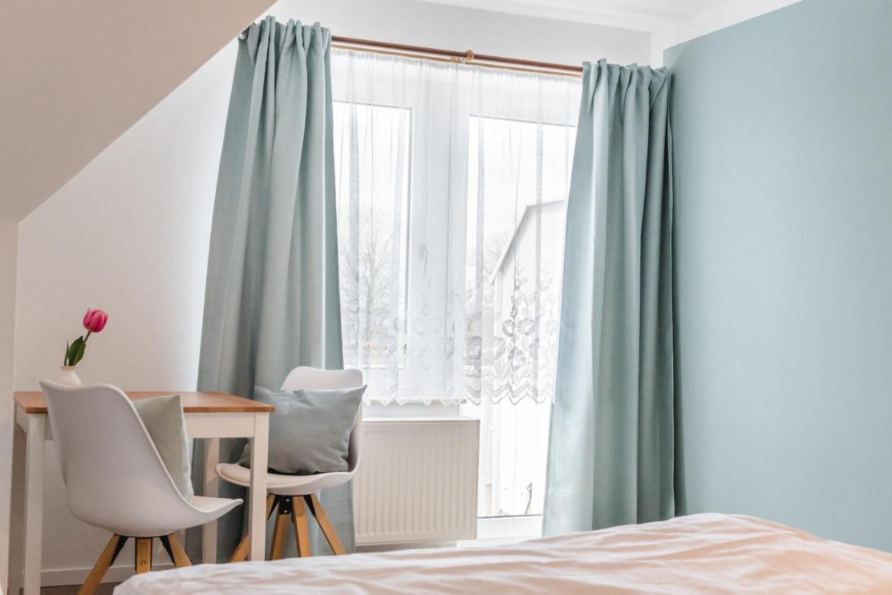 Straendhus Bed&Breakfast Hasselberg  Esterno foto